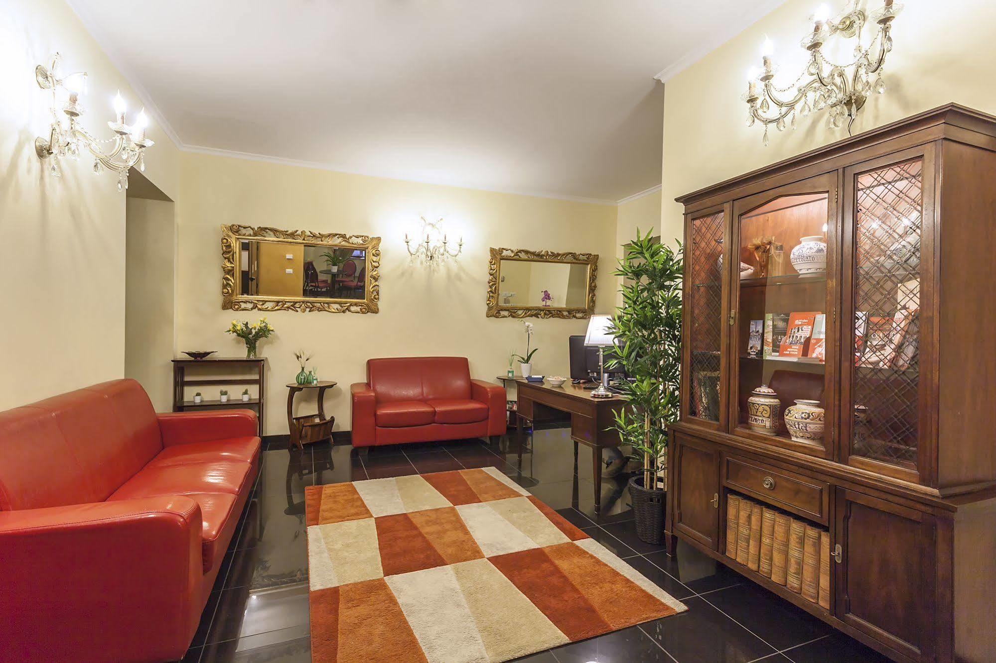 Hotel Regina Giovanna Рим Екстер'єр фото